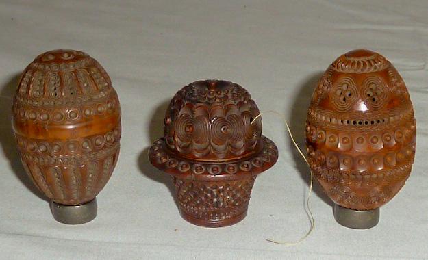 Three Coquilla Thread Holder and Button Case and Treen (1 of 5)