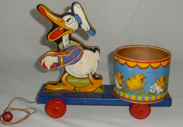 Fisher Price No. 469 Easter Long Billed Donald Duck (1 of 4)