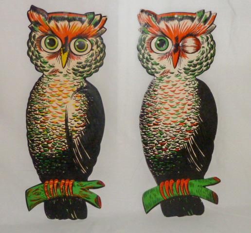 Vintage Halloween Embossed Pair of Lg. Owl Decorations (1 of 3)