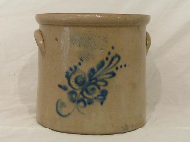 19th C. 2 Gallon Crock w/Cobalt Blue Leaf Design (1 of 7)