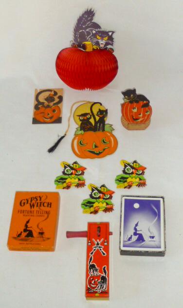 Halloween Lot of Nine Vintage Pieces (1 of 11)
