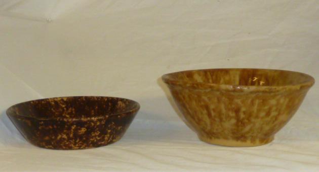 Two Antique Bennington Pottery  Bowls (1 of 3)