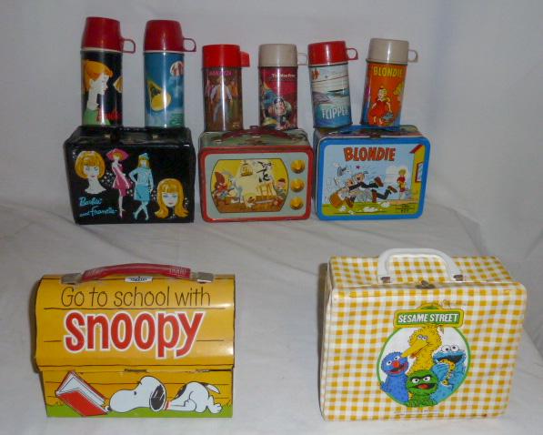 5 Vintage Metal & Vinyl Lunch Boxes 6 Vintage Thermos (1 of 15)