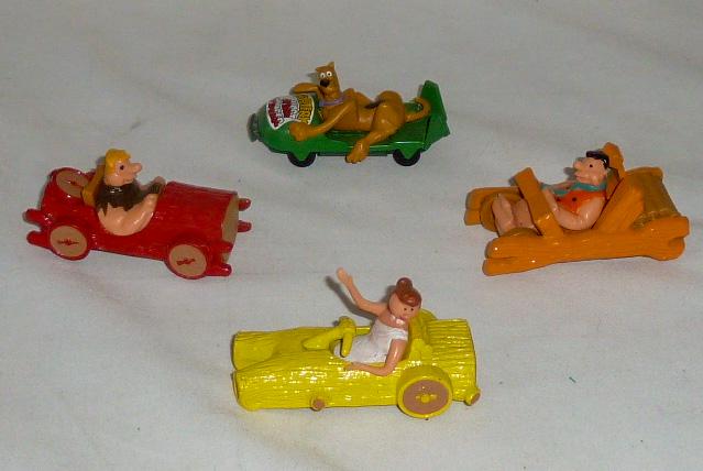 Corgi Diecast 3 Flintstone Cars & Scooby Doo Car (1 of 5)