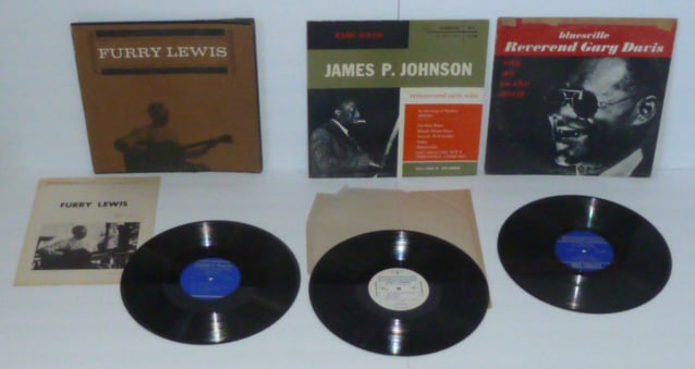 Three Blues Legends: Reverend Gary Davis - Furry Lewis - James P. Johnson - Vinyl Blues Albums: Three vinyl blues albums: 1. Reverend Gary Davis - Say No To The Devil - Bluesville 1049 High Fidelity - Cover has masking tape to one edge, split on the other side, Record seems to me to be very good