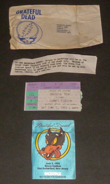 Grateful Dead - Offical Back Stage Pass - Ticket Stub and Grateful Dead Envelope: Sat. June 5th 1993, Grateful Dead, Back Stage Pass with Ticket Stub( Giants Stadium) and Grateful Dead Comps. Envelope and note. This is one of several lots in this sale that feature different Gratefu