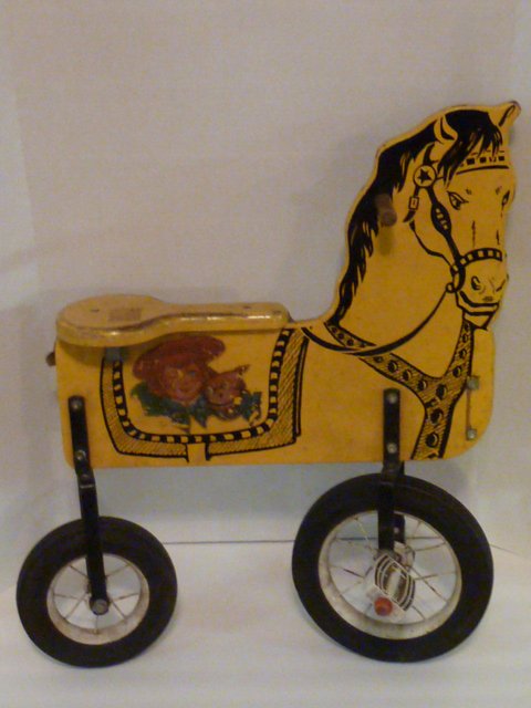 VINTAGE BUSTER BROWN MERRY-GO-ROUND HORSE "GINGER" FROM (1 of 5)