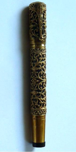 CONTINENTAL OVERLAY 18KTRG IDEAL FOUNTAIN PEN # 42: VERY RARE CIRCA 1900'S WATERMAN'S IDEAL 18KT. R.G. - NUMBER 42 - CONTINENTAL OVERLAY EYEDROPPER - FILL HAND ENGRAVED, "VINE AND FLOWER" PATTERN - FOUNTAIN PEN . EXCELLENT AS FOUND ESTATE CONDITION