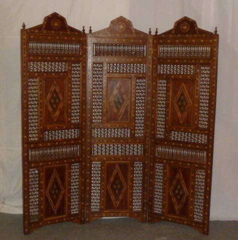 3 PANEL WOODEN PARAVAN W/INTRICATE GEOMETRIC INLAY: SHOWING A 3 PANEL WOODEN PARAVAN W/INTRICATE GEOMETRIC INLAY, SYRIAN. EXCELLENT AS FOUND ESTATE CONDITON.