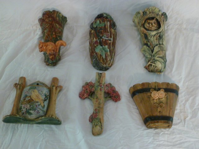 COLLECTION OF VINTAGE WELLER WALL POCKET VASES (1 of 8)