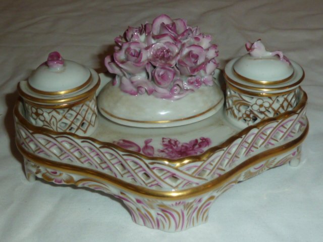PORCELAIN INKWELL HEREND HUNGARIAN (1 of 5)