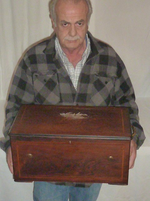 ANTIQUE CYLINDER MUSIC BOX DRUM & 5 BELLS: SHOWING A FOUR TUNE ANTIQUE AUSTRIAN CYLINDER MUSIC BOX WITH FIVE BELLS AND DRUM . IN A ROSEWOOD CASE, MINOR LOSS TO INLAY ON TOP .MUSIC BOX PLAYS , ONLY ONE DRUM STICK STRIKES NEEDS ADJUSTMENT. AS FO