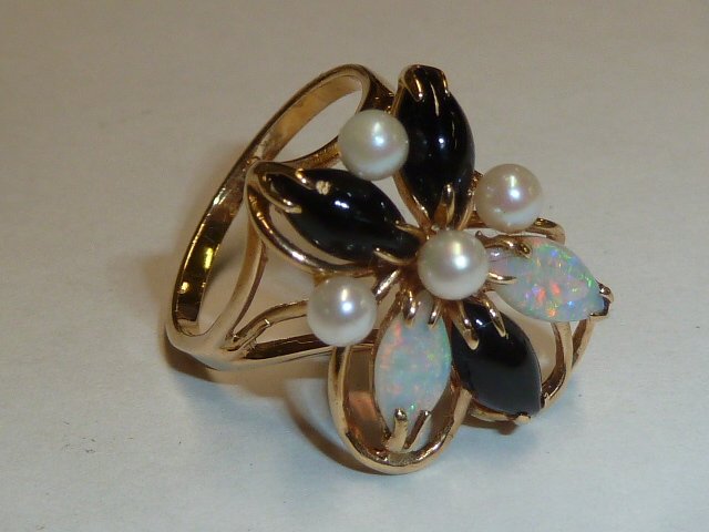 14KT RING OPALS BLACK CABOCHON STONES & PEARLS (1 of 4)