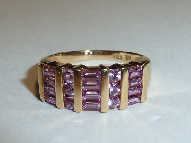 14KT GOLD RLADIES RING W/ PINK TOURMALINE STONES (1 of 3)