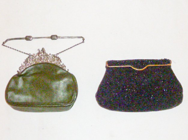 2 FRENCH PURSES 1 HAS 800 SILVER SHERUB CLASP (1 of 10)