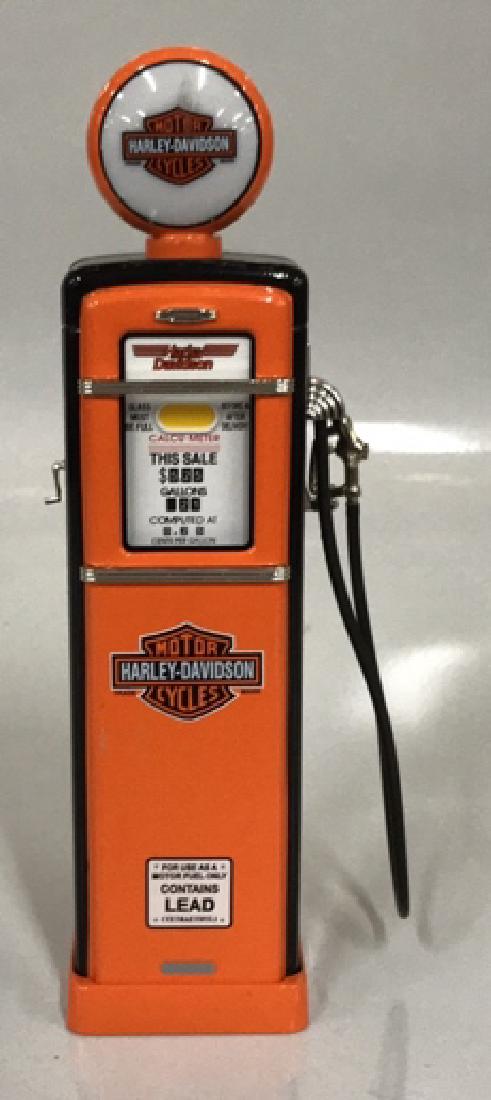 Harley Davidson Gas Pump Figurine (1 of 8)