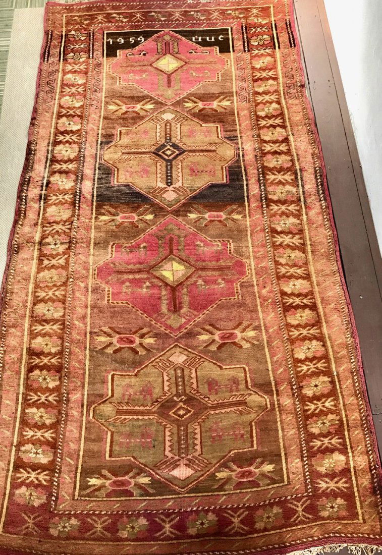 Caucasian Kazak Oriental Rug; 9' 6" x 5' (1 of 4)