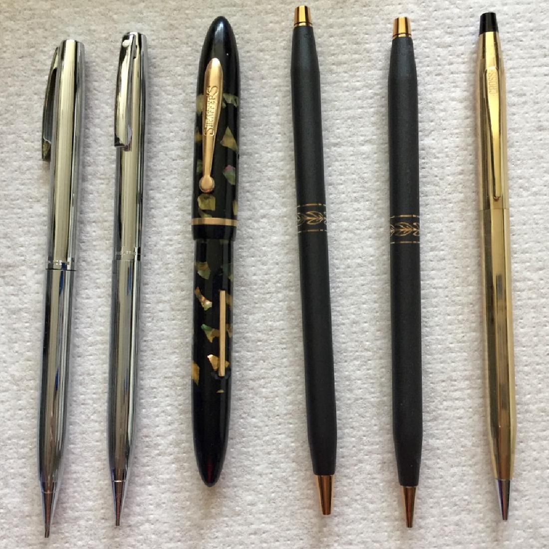 Collection of Vintage Pens (1 of 3)