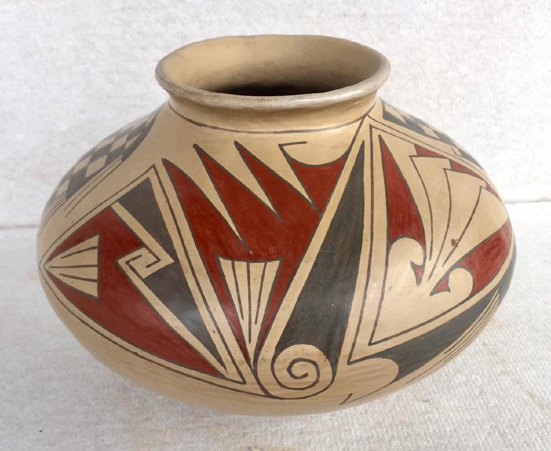 Mata Ortiz Polychrome Pottery Vessel, Quezada (1 of 6)