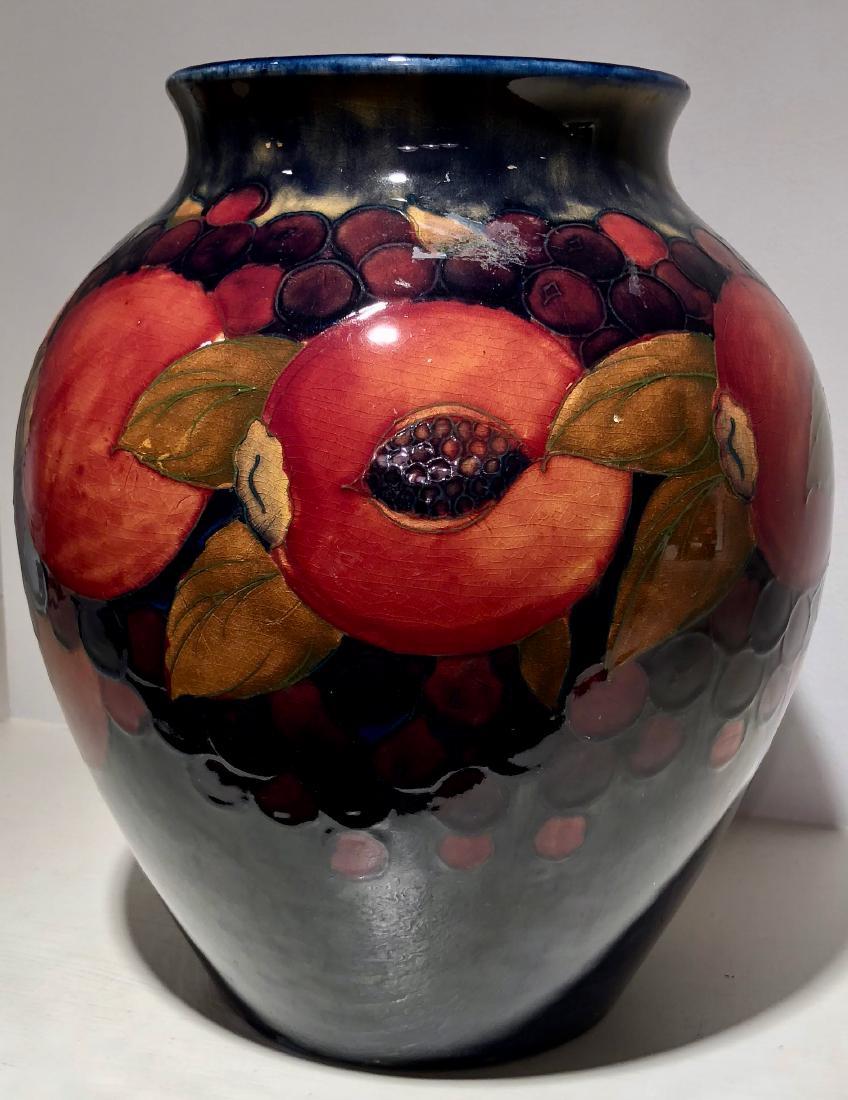 Moorcroft Pomegranate Bulbous Vase (1 of 5)