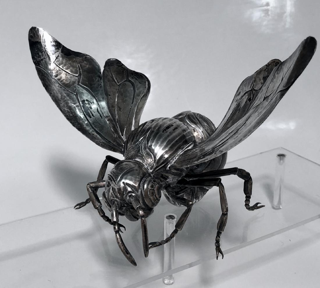 Large Silver Queen Bee Sculpture (1 of 7)