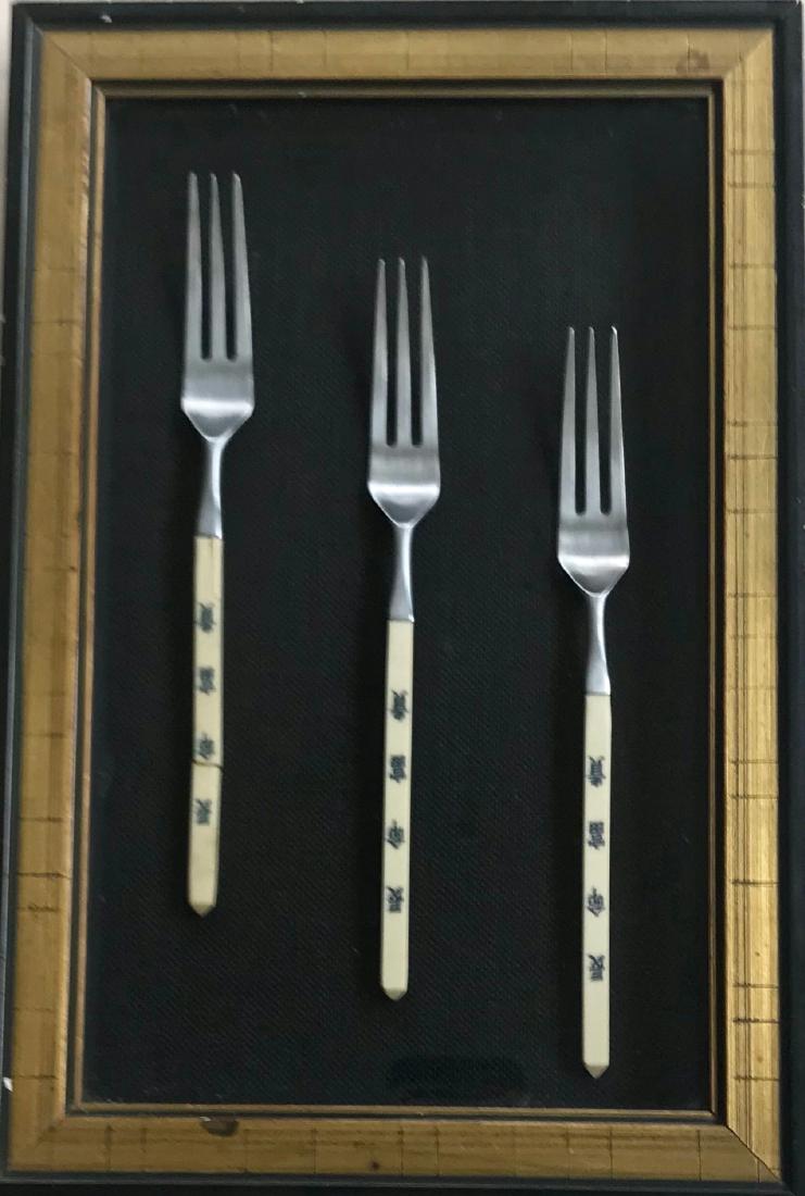 Antique Japanese Bone Forks Within Custom Case: Collection of early Japanese Imperial forks within display case. Bone handle forks with chop marks on handle. Dimensions: Display box: 13 in. x 8.5 in., Each fork: 8 in.. Condition: good original esta