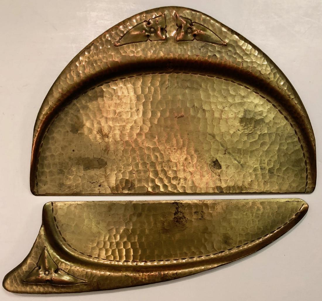 Arts & Crafts Roycroft Hammered Copper Crumb Set (1 of 4)