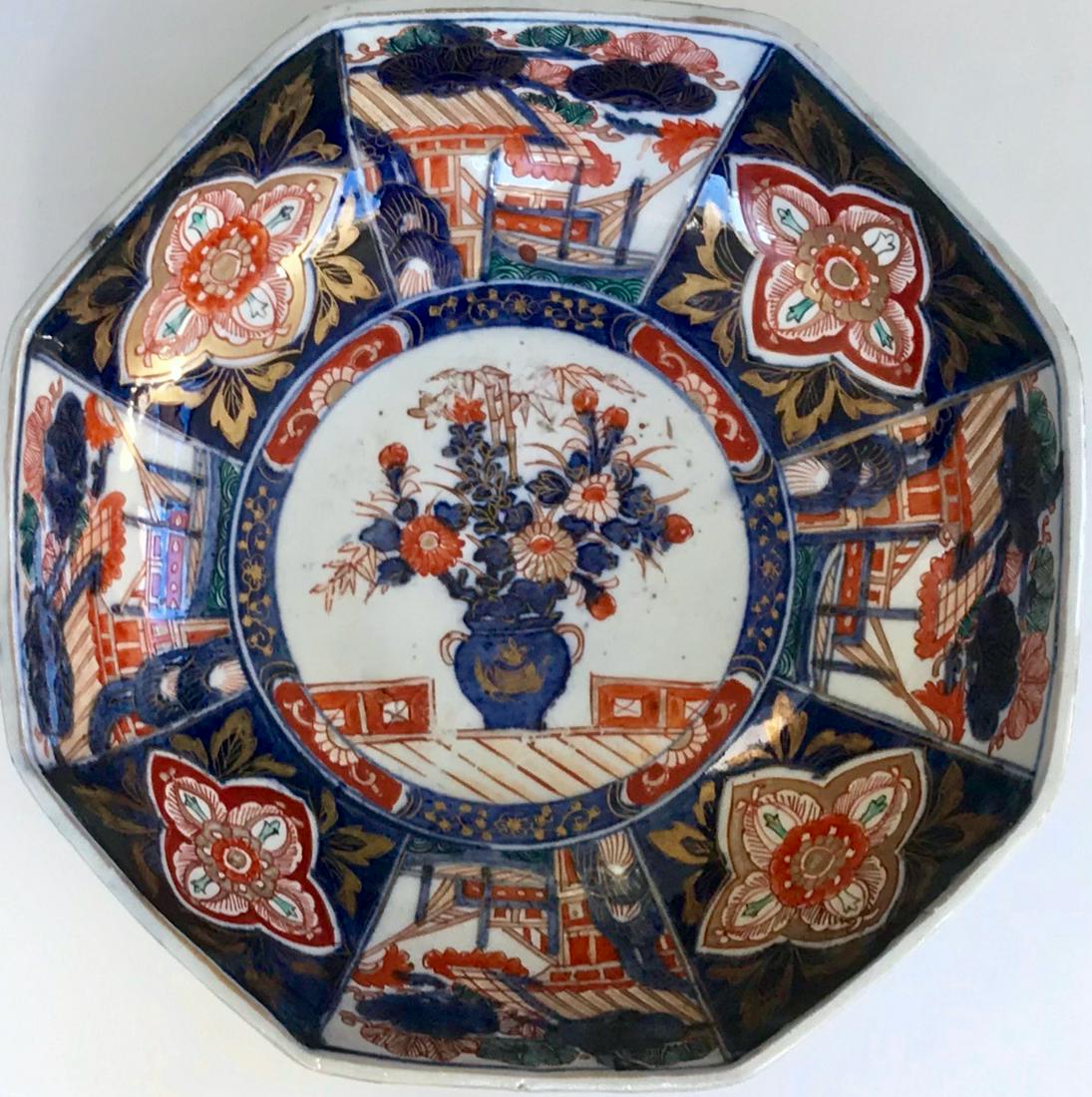 Meiji Period Large Japanese Imari Porcelain Center Bowl (1 of 4)