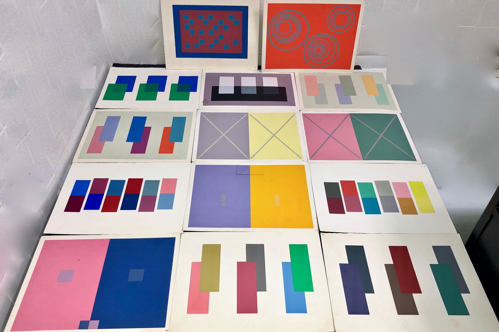 Josef Albers INTERACTION OF COLORS 1963 (1 of 4)