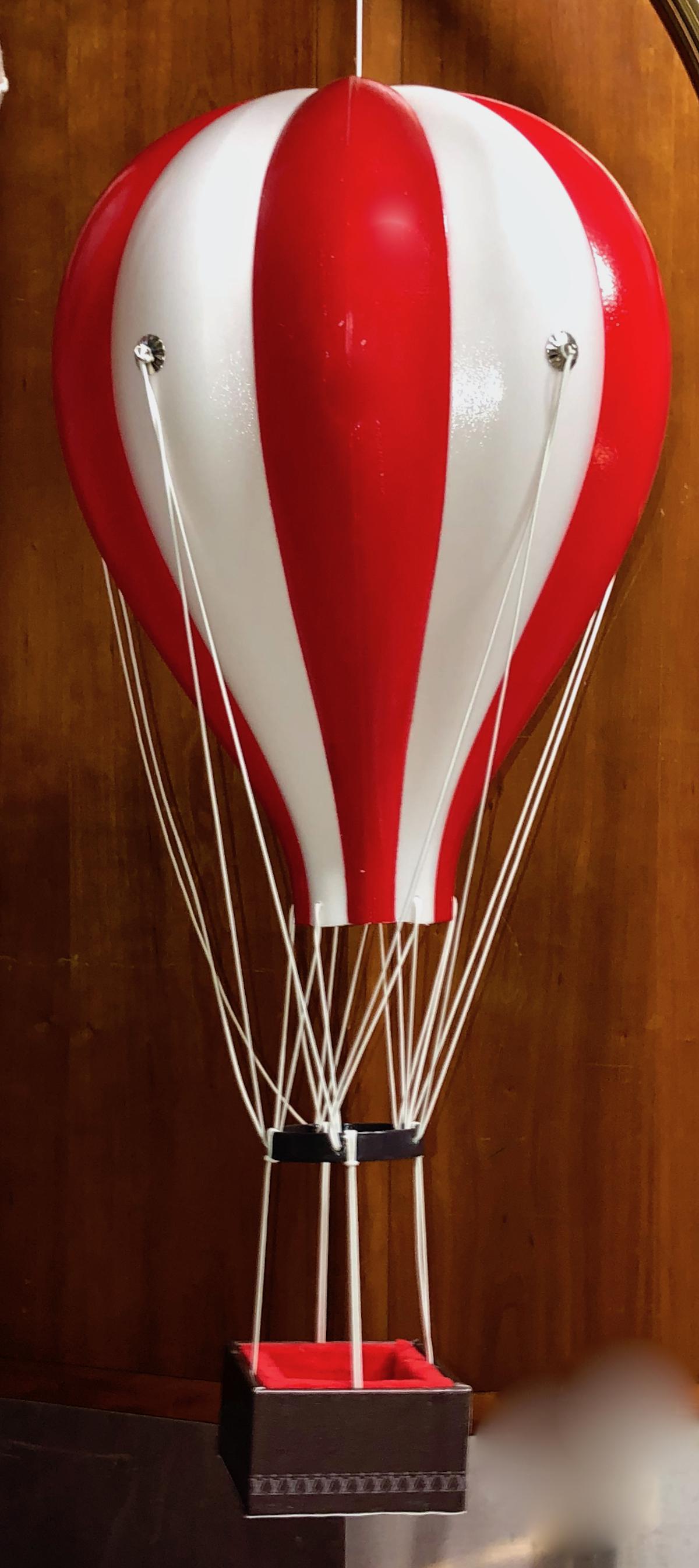 Original Louis Vuitton Storefront Hot Air Ballon 31" (1 of 4)