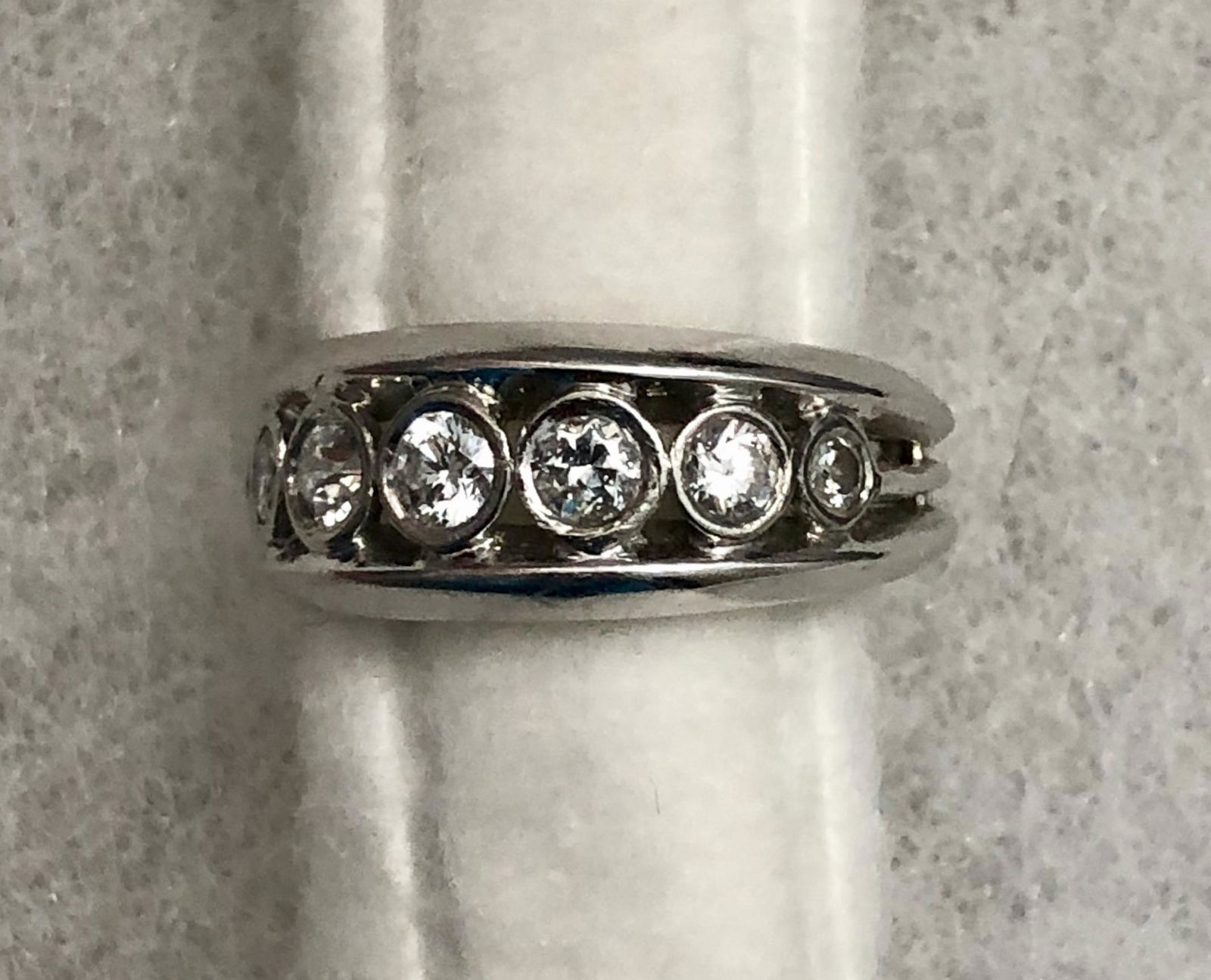 Vintage 14k White Gold Ring Set With Diamonds (1 of 4)