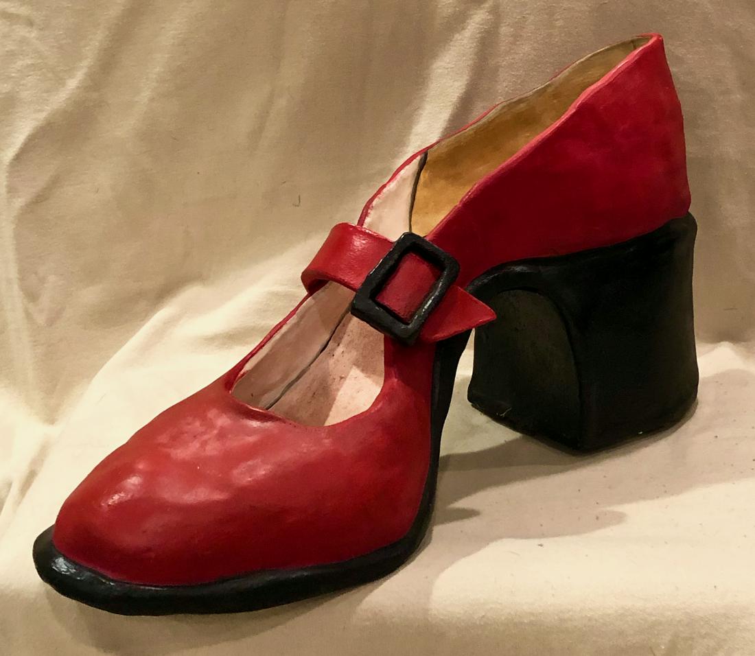 POP ART Sculpture IF THE SHOE FITS Carrie Ohm (1 of 6)