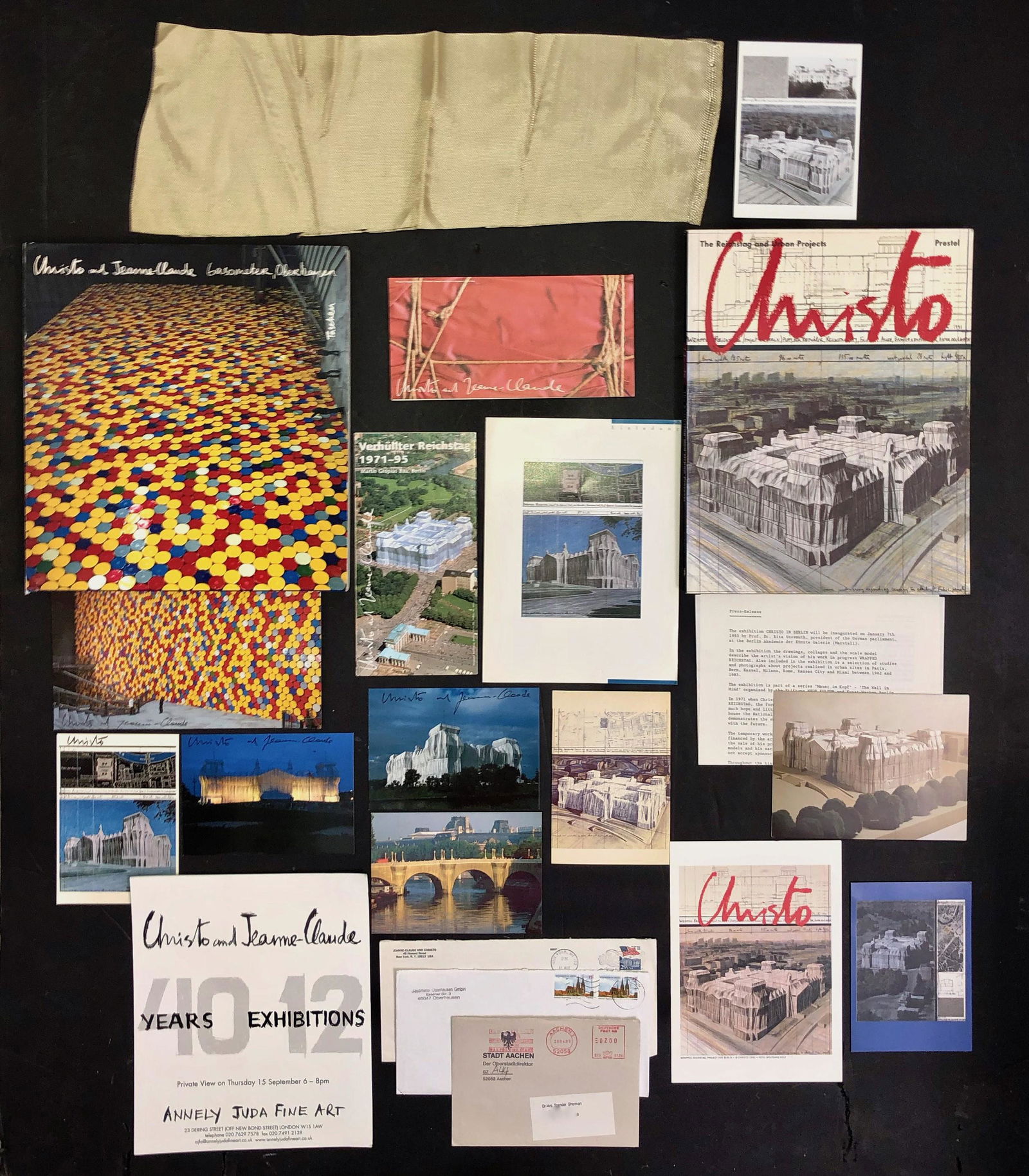 CHRISTO & JEANNE-CLAUDE Signed Books & Correspondence (1 of 6)