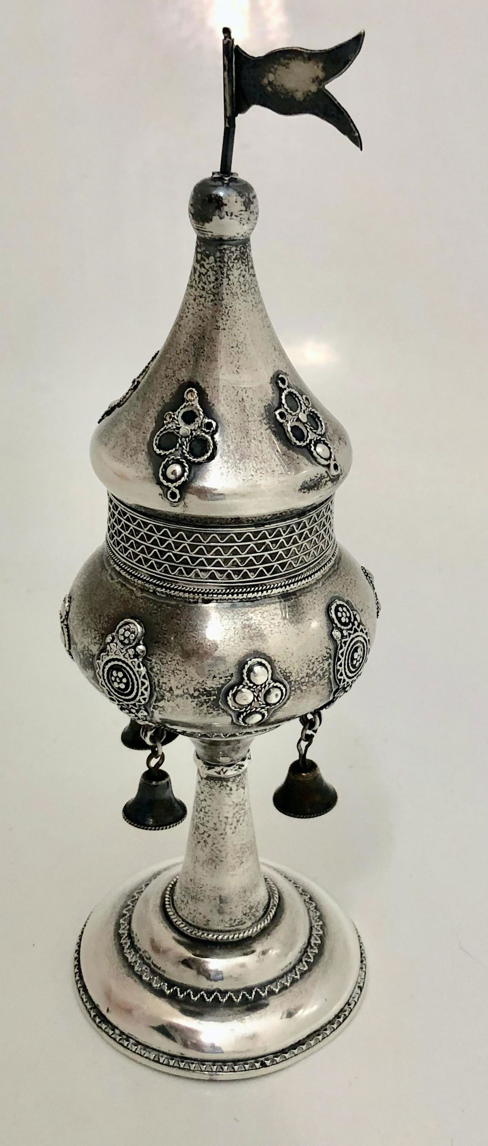 Vintage Sterling Silver Filligree Judaica Havdalah Spice Tower With Flag (1 of 8)