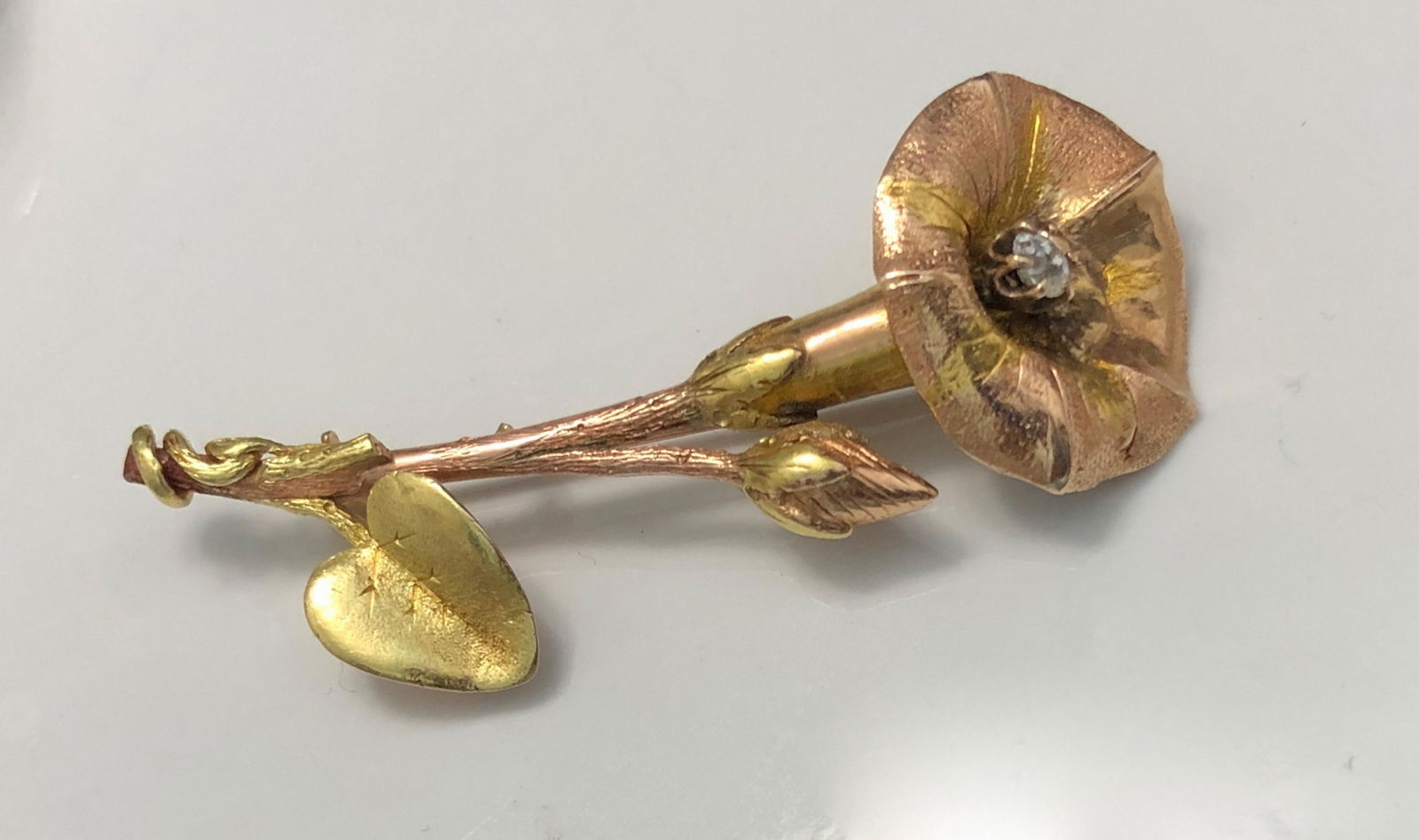 14k  Gold Diamond Set Flower Brooch (1 of 6)