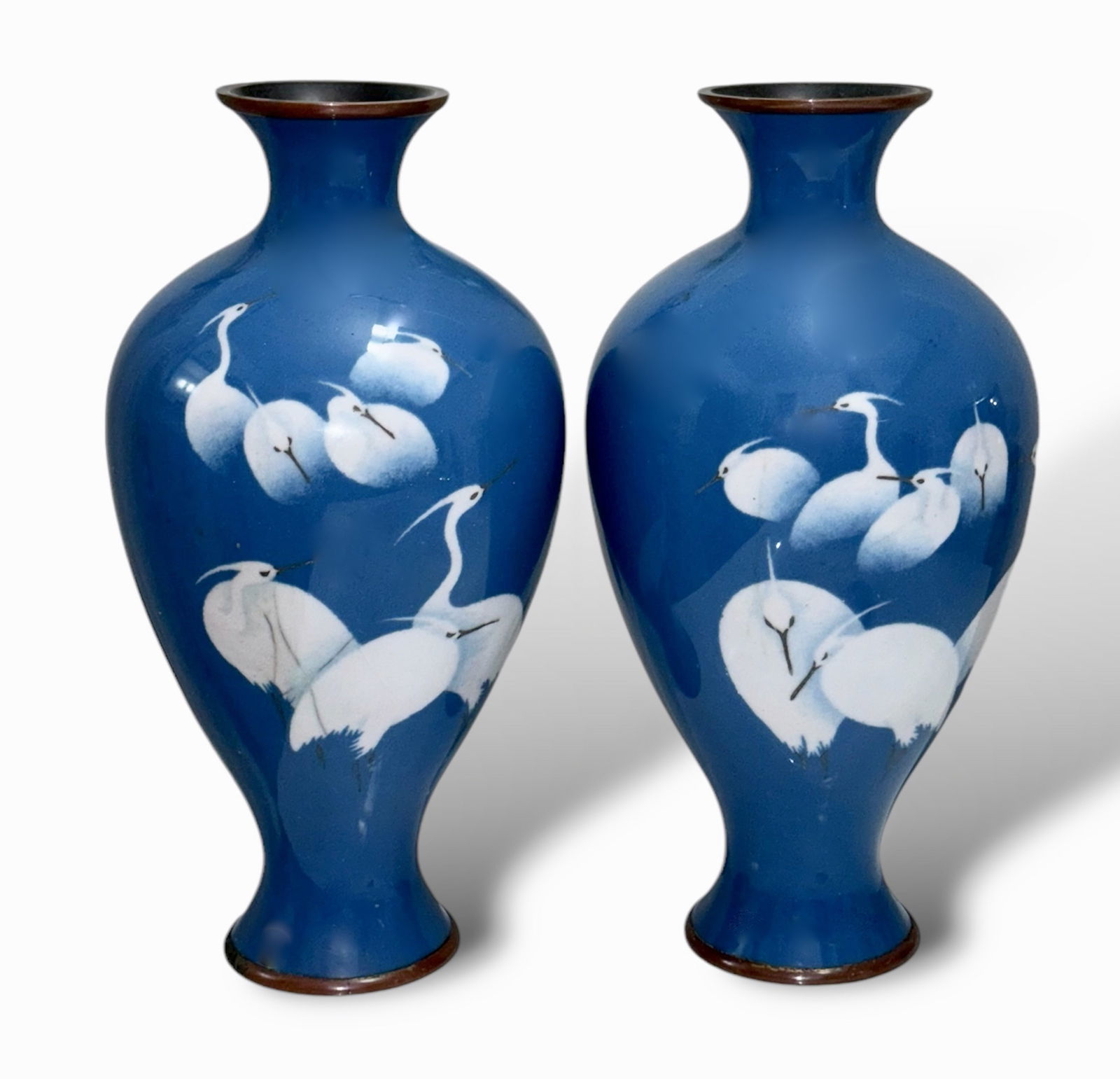 A Pair Of Antique Japanese Musen Wireless Cloisonne Enamel Vases With Egrets (1 of 5)