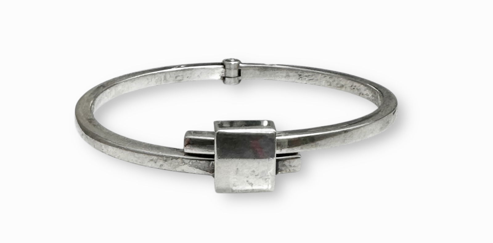 Gucci Sterling Silver Modernist Bracelet (1 of 4)