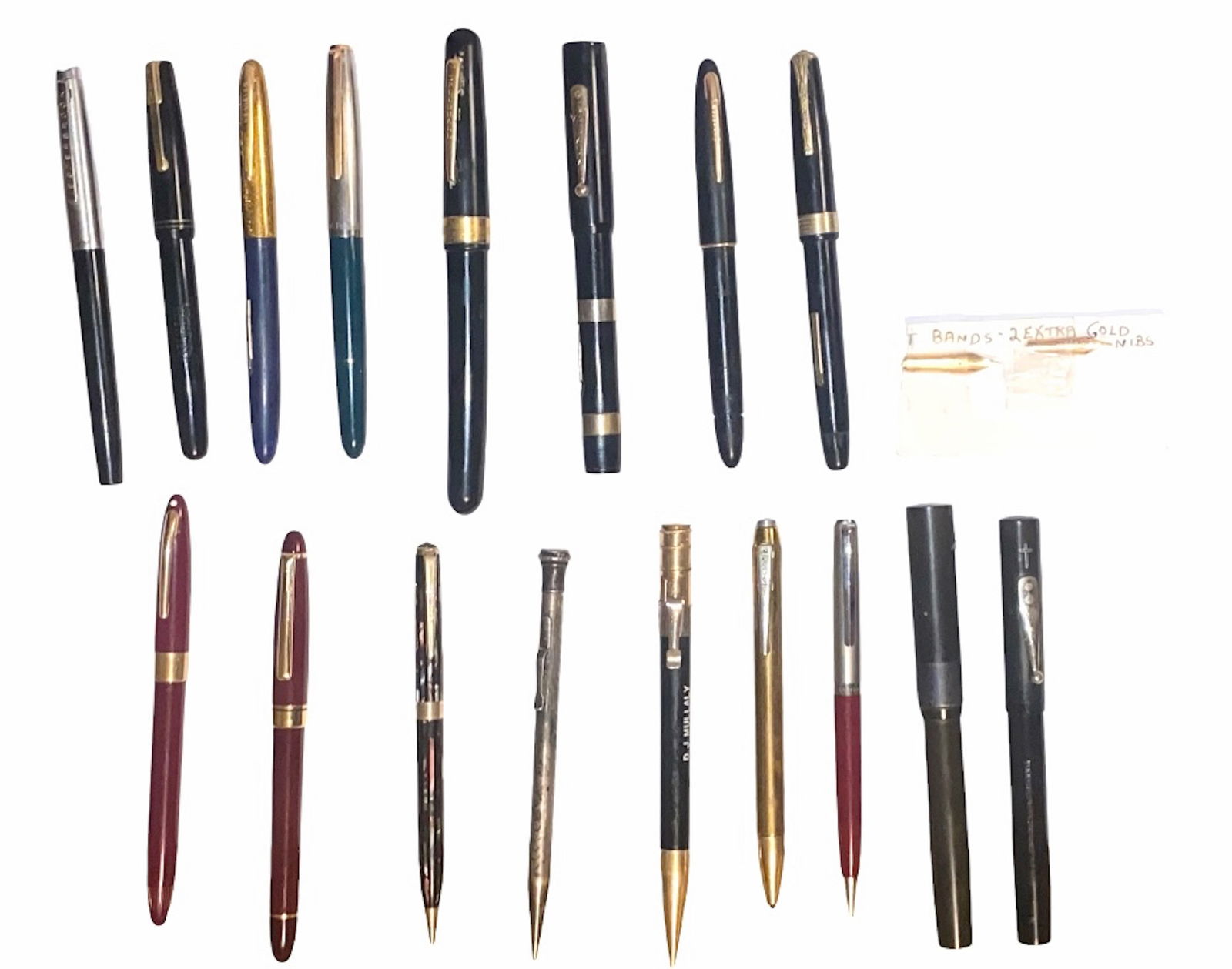 Vintage Fountain Pens & Mechanical Pencils (19) (1 of 5)