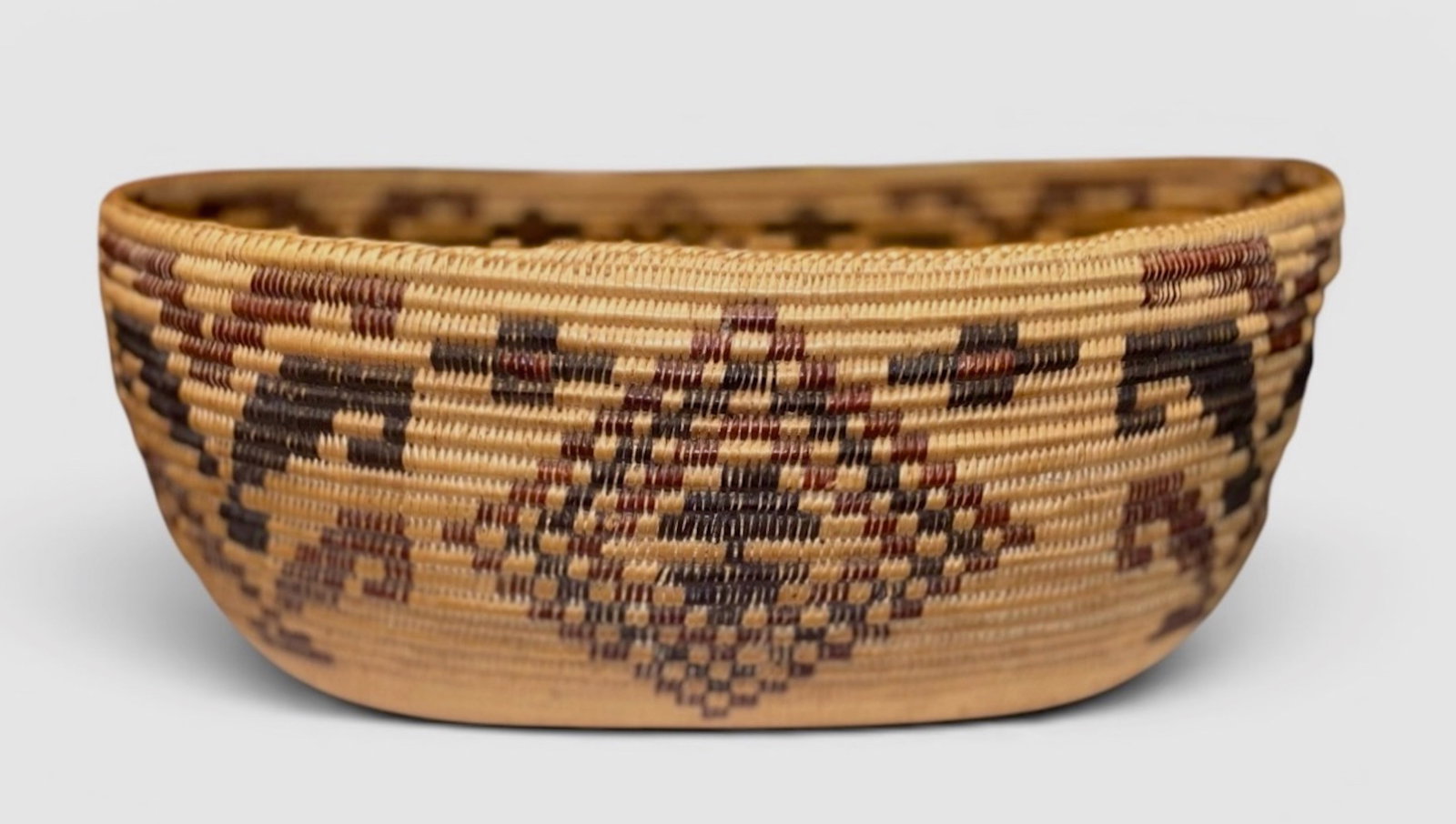 Washoe Native American Polychrome Coiled Basket (1 of 6)
