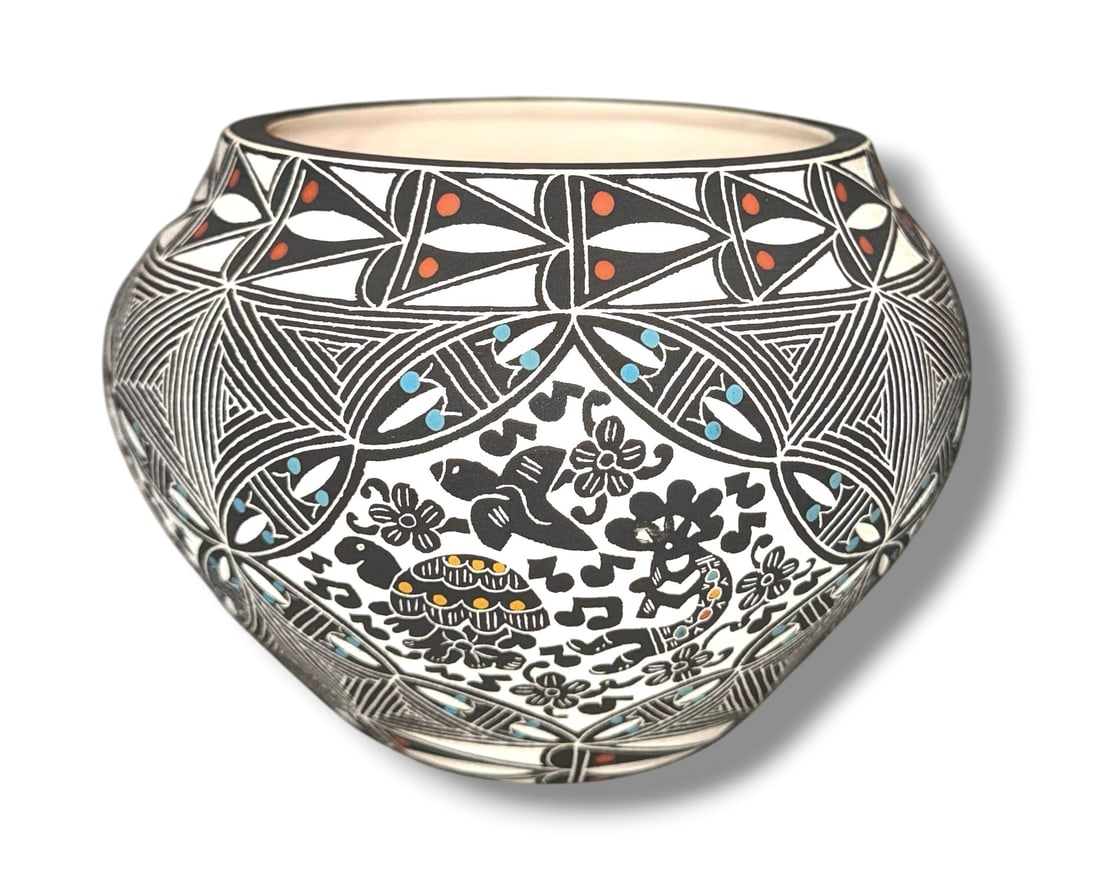 Native American Pueblo Hand-Etched Vase, by Marlene Tenorio: Kokopelli, The Flute Player. Marlene Tenorio (Santa Anna Pueblo, New Mexico, b. 1963). Native American Sgraffito / Etched Pottery Vase. Hand-Signed on underside. M.Tenorio. Santa Ana, N.M. Kokopelli. 