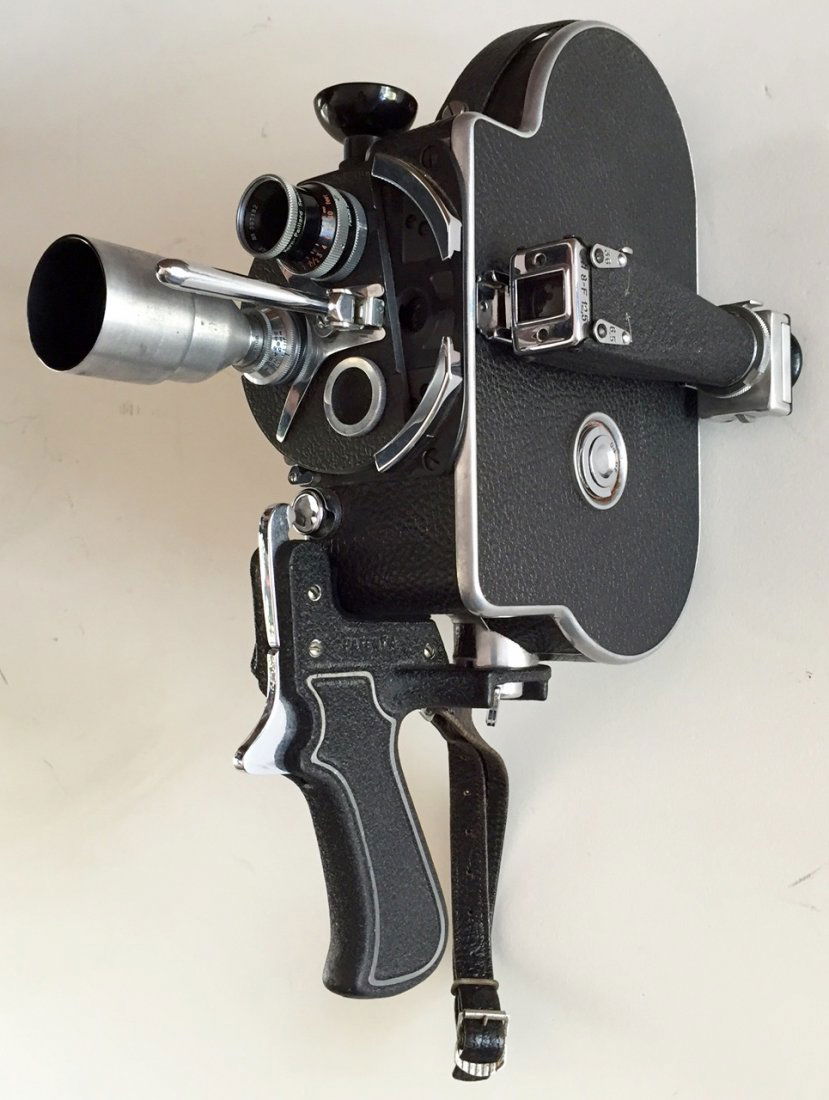 Paillard Bolex H-8mm Movie Camera, Lens + & Custom Case (1 of 10)
