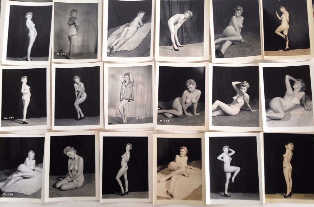Erotic Nude Photography Collection: Erotic Nude Photography Collection Vintage Erotic figural female nude photographs Nude and Semi clad ladies Twenty-two black and white photos Dimension: 5"x 4.25" Good estate condition Provenance: Pr