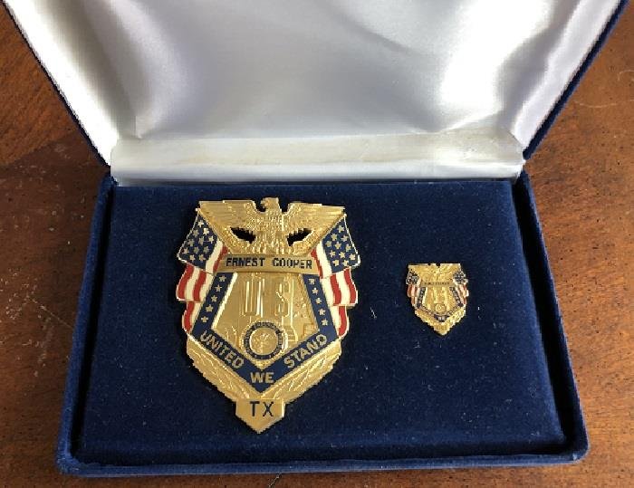 Badge and Lapel pen for Patriot Ernest Cooper: Large colorful patriotic badge made for Ernest Cooper and a smaller lapel pin both accompanied in a felt nice case. Comes with a full Letter of Authenticity from Todd Mueller Authentics.