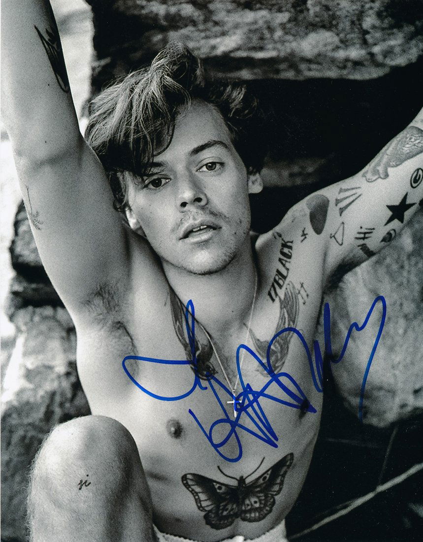 Harry Styles-Sexy Signed Photograph (1 of 1)