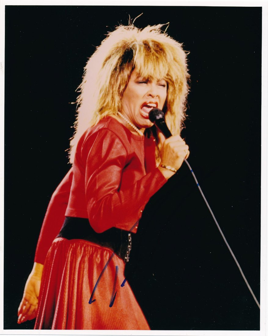 Tina Turner-Signed Photograph (1 of 1)