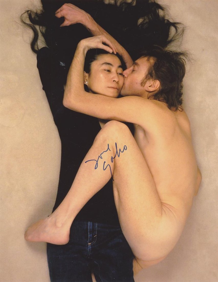 Yoko Ono-Signed Photograph (1 of 1)