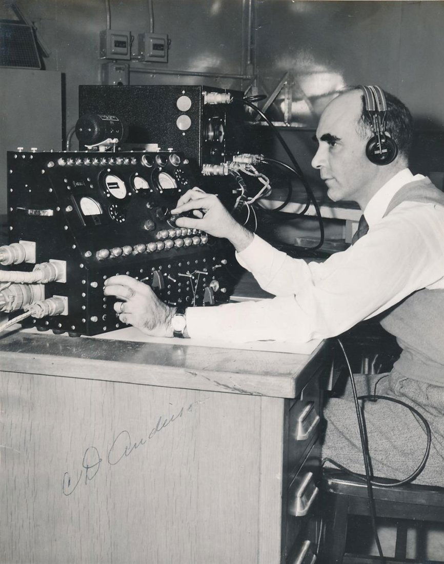 Carl David Anderson (1936 Nobel Prize)- Vintage Signed Photograph (1 of 1)