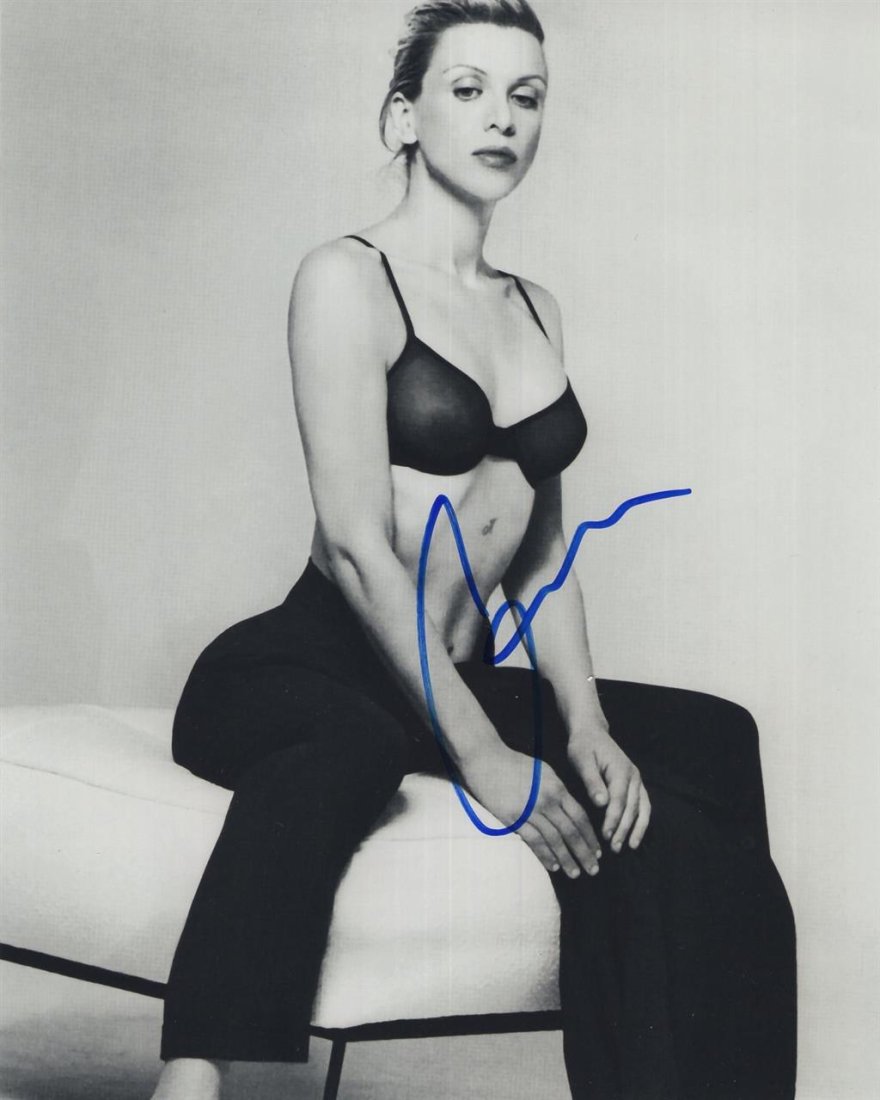 Courtney Love- Signed Photograph (1 of 1)