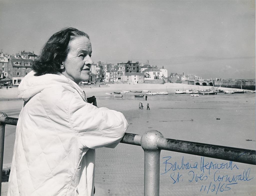 Dame Barbara Hepworth- (English Artist)- Vintage Signed Photograph (1 of 1)