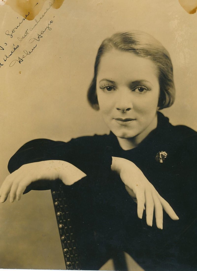 Helen Hughes-STUNNING Vintage Signed Photograph (1 of 1)